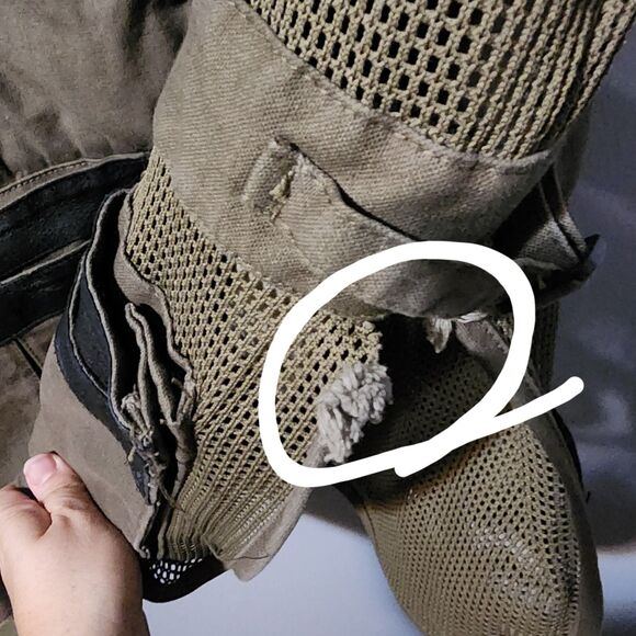 Cabelas Leather Trim Vest Mens Sleeveless Vented Jacket Size Large Hunt Fish - Picture 8 of 13